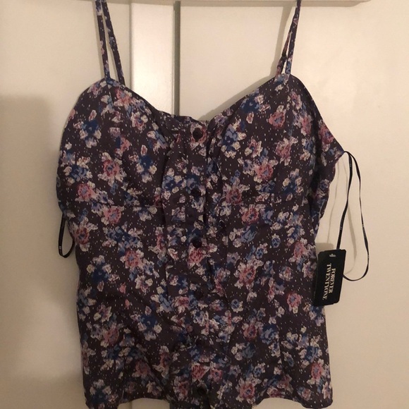 Forever 21 Tops - Beautiful string top, size M